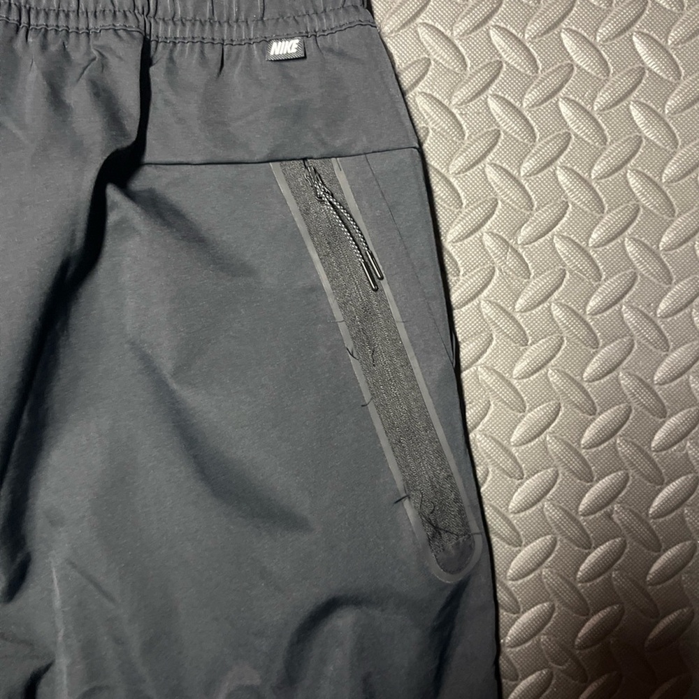 Nike Sportswear Tech Woven Pants Men’s SZ XXL Tapered Black DR9101-010 NEW - Picture 8 of 11